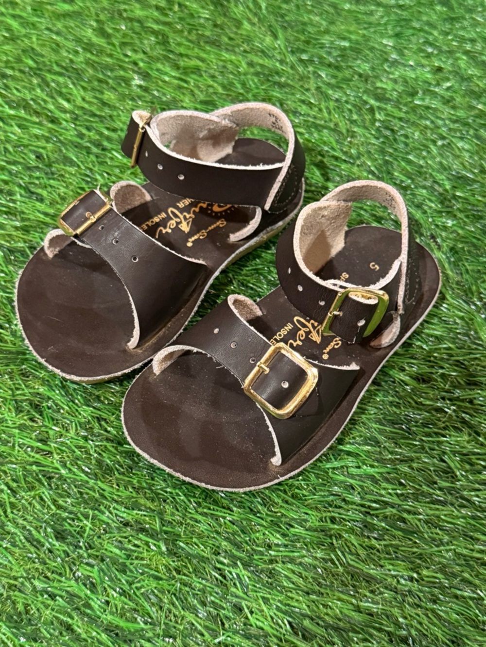 Toddler Brown Buckle Strap Sandals with Gold Hardware